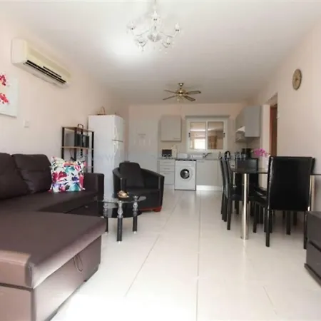 Apartament Nissi Golden Sands Family