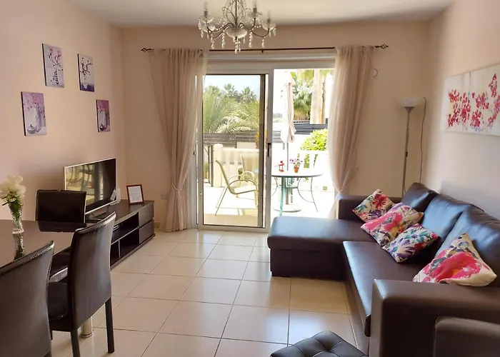 Nissi Golden Sands Family