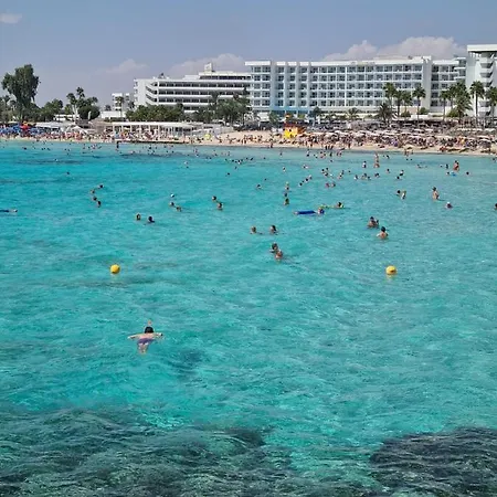 Nissi Golden Sands Family Apartment Ayia Napa