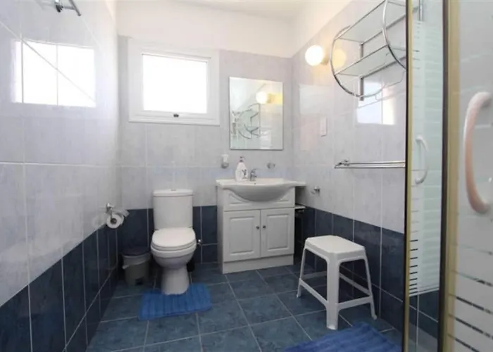 Nissi Golden Sands Family