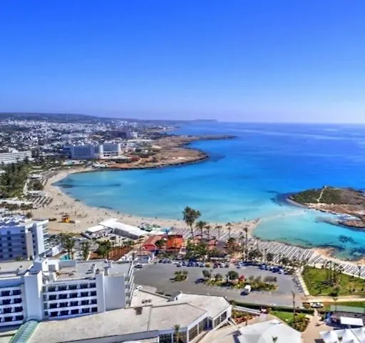 Apartamento Nissi Golden Sands Family *